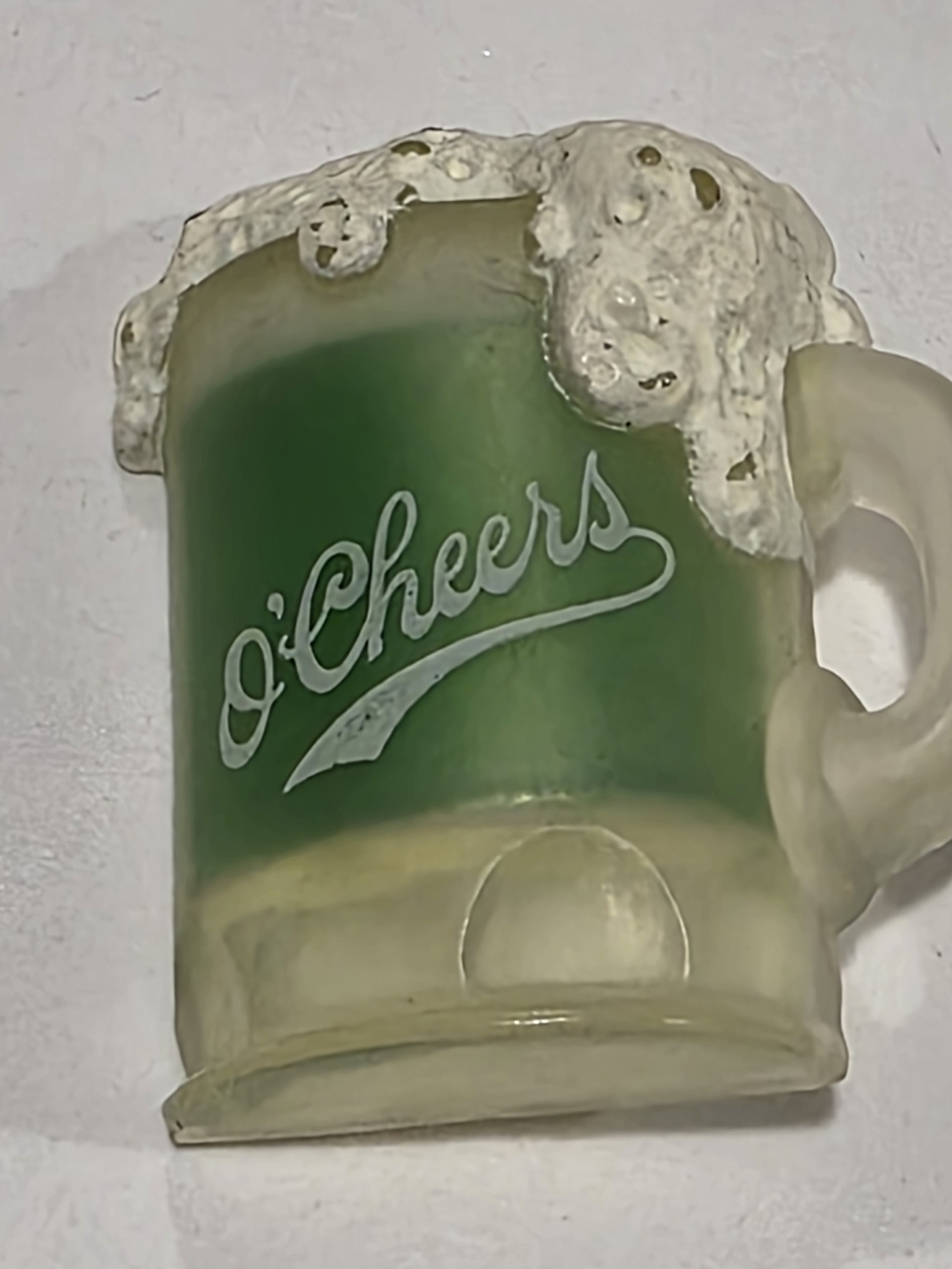 Vintage Hallmark O'Cheers Green Glass Beer Mug Brooch